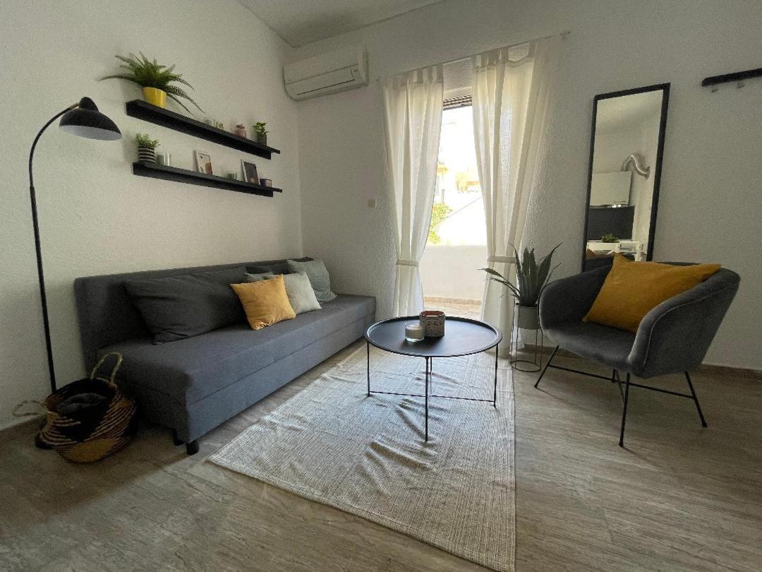Cozy Porto Heli