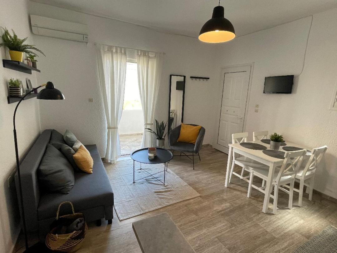 Cozy Porto Heli